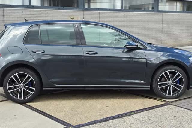 Volkswagen Golf (2015) thumbnail 2