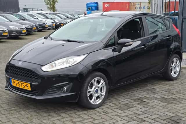 Ford Fiesta (2017) thumbnail 5
