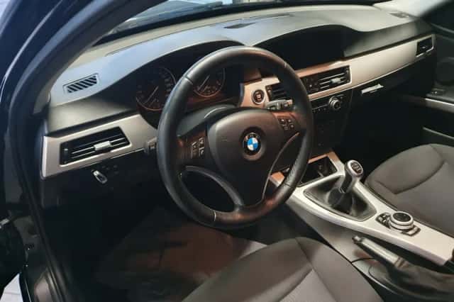 BMW 3-Serie (2011) thumbnail 5
