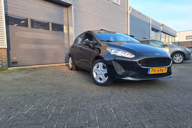 Ford Fiesta (2017) thumbnail 1
