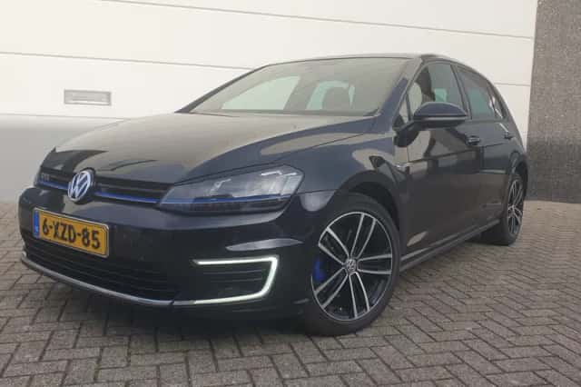 Volkswagen Golf (2014) thumbnail 1