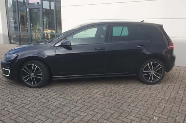 Volkswagen Golf (2014) thumbnail 2