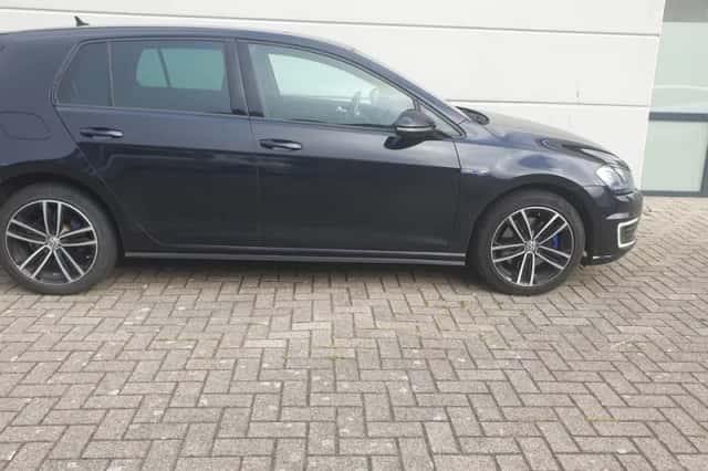 Volkswagen Golf (2014) thumbnail 4