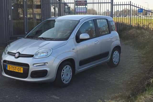 Fiat Panda (2014) thumbnail 3