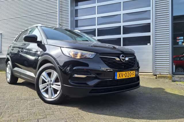 Opel Grandland (2019) thumbnail 1