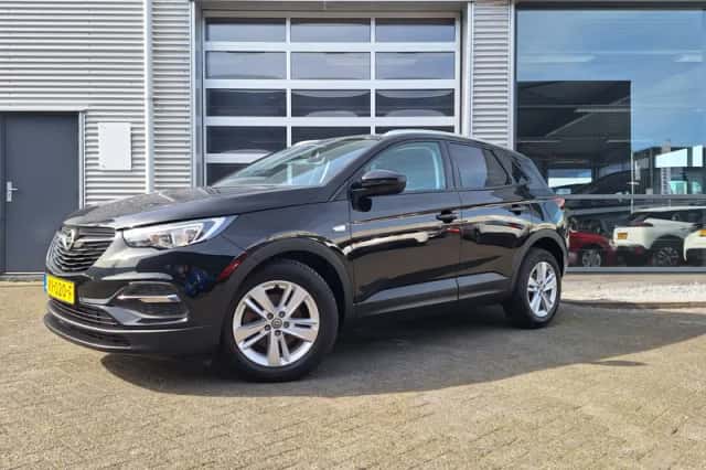 Opel Grandland (2019) thumbnail 4