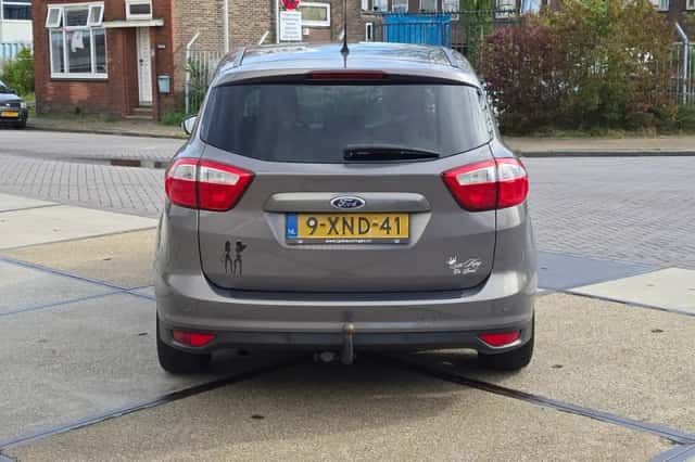 Ford C-Max (2014) thumbnail 5