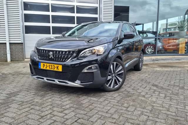 Peugeot 3008 (2017) thumbnail 4