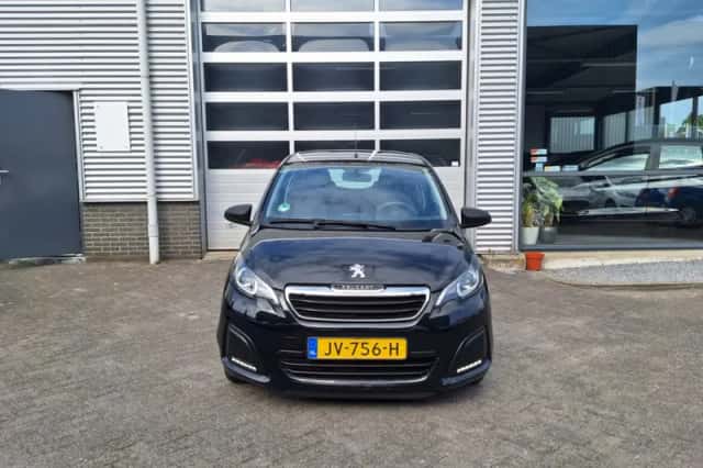 Peugeot 108 (2016) thumbnail 2