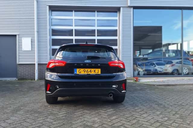 Ford Focus (2019) thumbnail 5