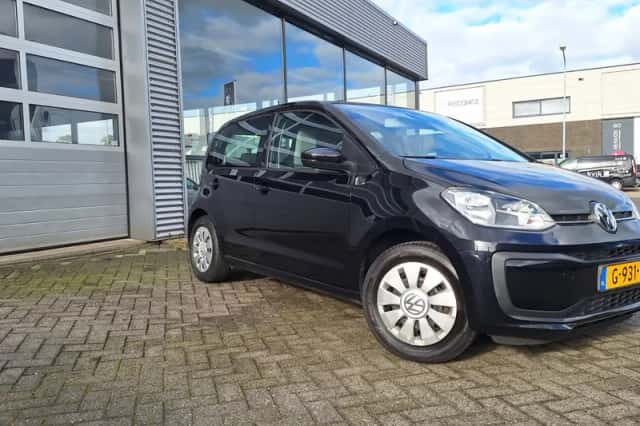 Volkswagen Up! (2019) thumbnail 1