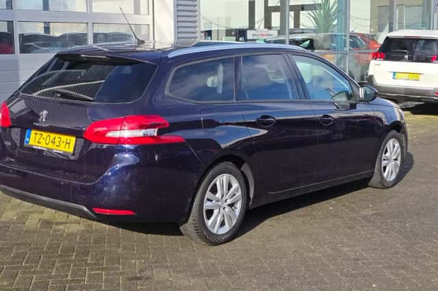 Peugeot 308 (2019) thumbnail 6