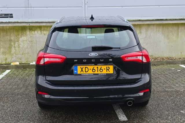 Ford Focus (2018) thumbnail 4