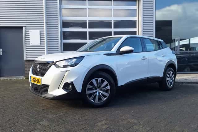 Peugeot 2008 (2020) thumbnail 5