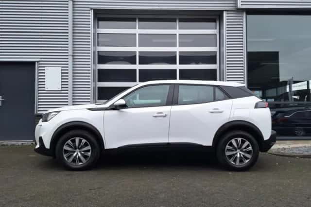 Peugeot 2008 (2021) thumbnail 5
