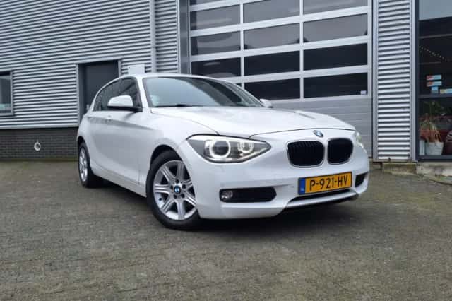 BMW 1-Serie (2013) thumbnail 1