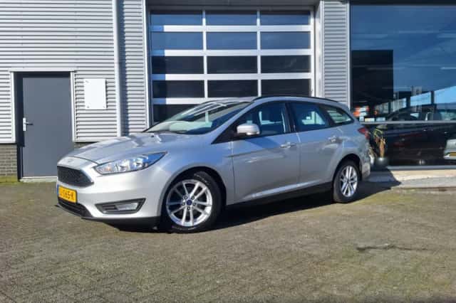 Ford Focus (2018) thumbnail 5