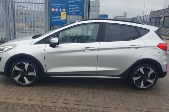 Ford Fiesta (2019) thumbnail 4