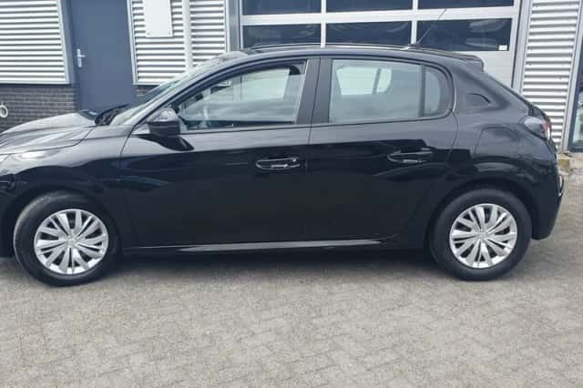 Peugeot 208 (2021) thumbnail 2