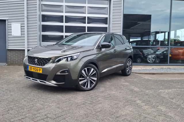 Peugeot 3008 (2019) thumbnail 4