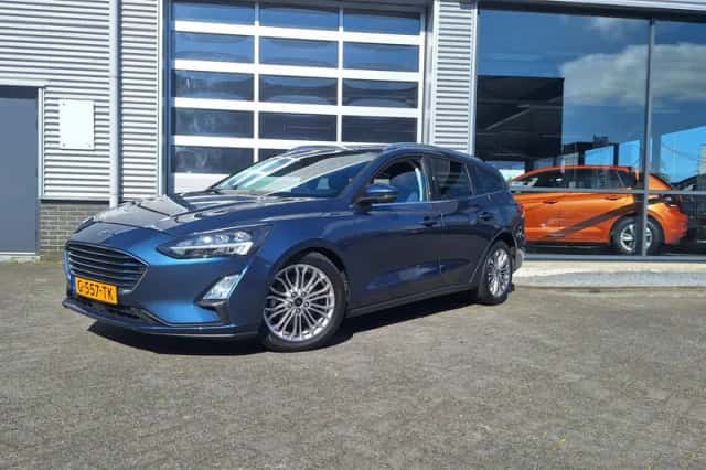 Ford Focus (2019) thumbnail 4