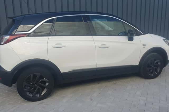 Opel Crossland (2019) thumbnail 2
