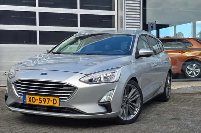 Ford Focus (2018) thumbnail 1