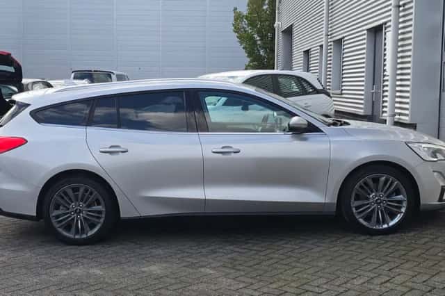 Ford Focus (2018) thumbnail 5