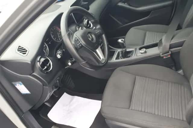 Mercedes-Benz A-Klasse (2013) thumbnail 6