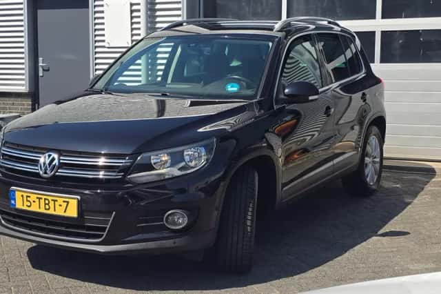 Volkswagen Tiguan (2012) thumbnail 5