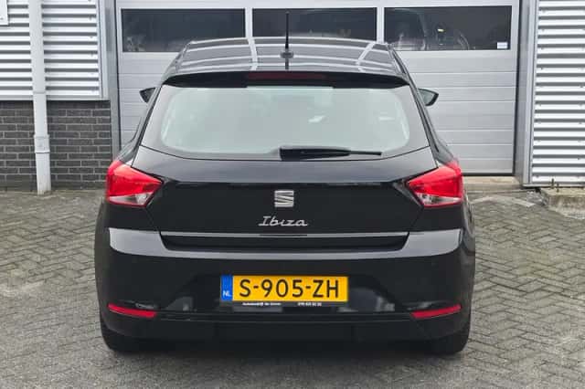 SEAT Ibiza (2023) thumbnail 5