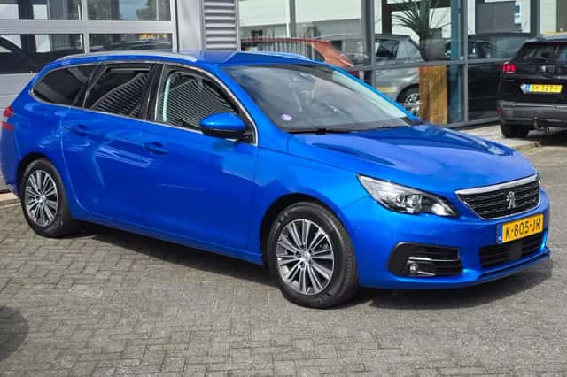Peugeot 308 (2021) thumbnail 6