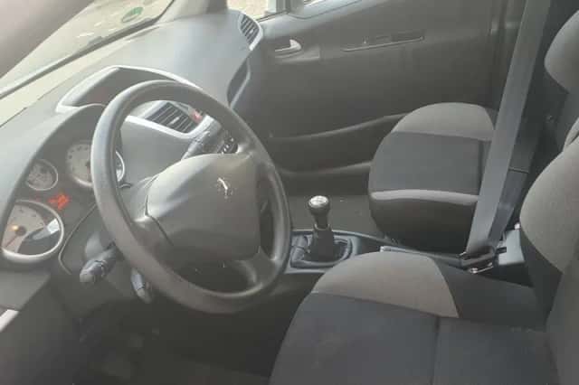 Peugeot 207 (2008) thumbnail 6