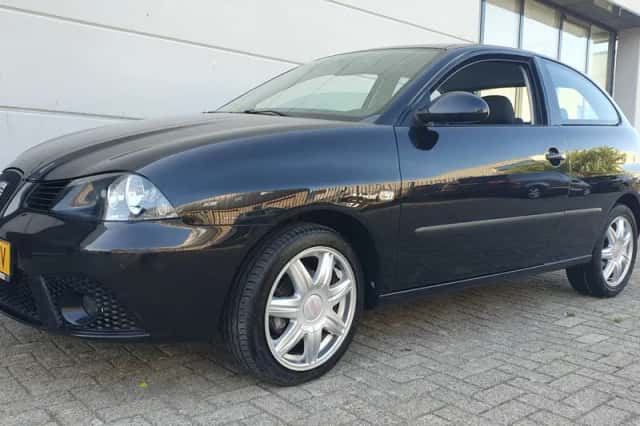 SEAT Ibiza (2006) thumbnail 4