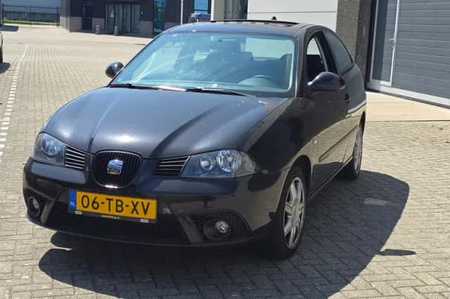 SEAT Ibiza (2006) thumbnail 5