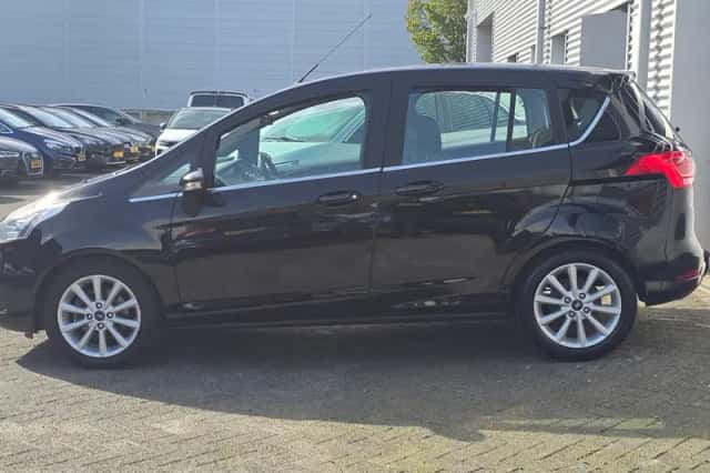 Ford B-Max (2016) thumbnail 2