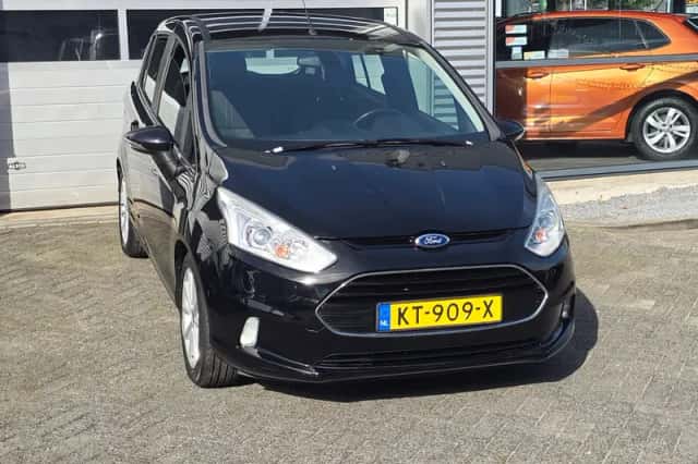 Ford B-Max (2016) thumbnail 5