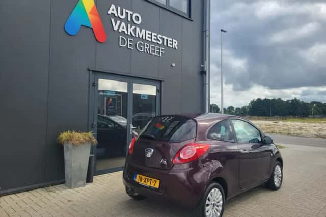 Ford Ka (2012) thumbnail 4