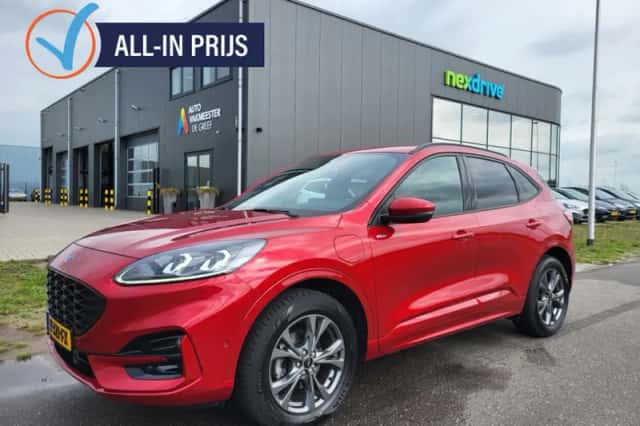 Ford Kuga (2022) thumbnail 1