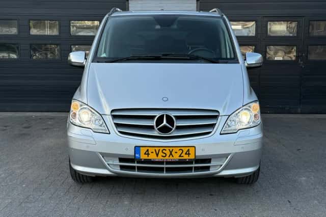 Mercedes-Benz Vito (2012) thumbnail 2