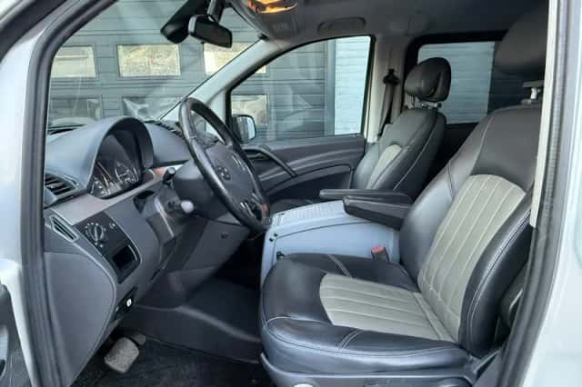 Mercedes-Benz Vito (2012) thumbnail 4