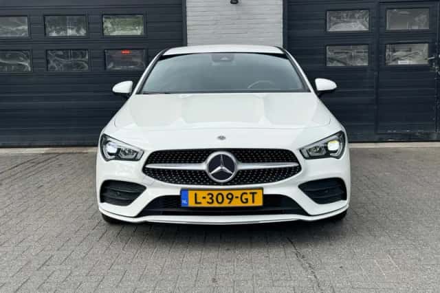 Mercedes-Benz CLA-Klasse (2019) thumbnail 2