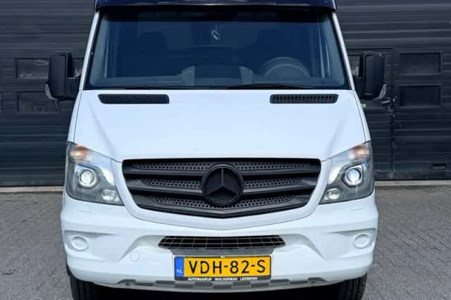 Mercedes-Benz Sprinter (2016) thumbnail 2