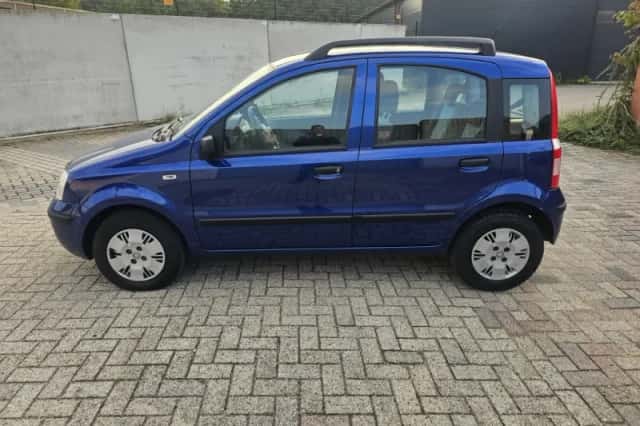 Fiat Panda (2008) thumbnail 2