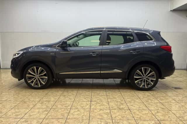Renault Kadjar (2016) thumbnail 2