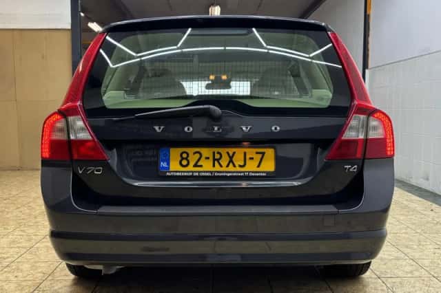 Volvo V70 (2011) thumbnail 5