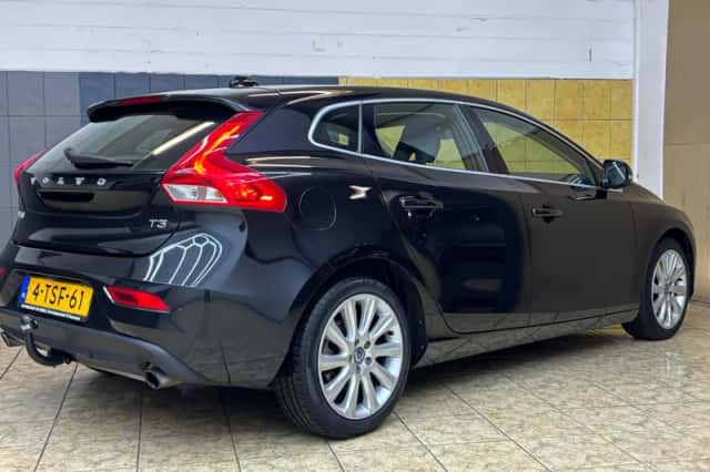 Volvo V40 (2014) thumbnail 5