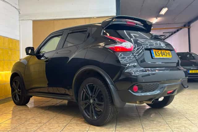 Nissan Juke (2016) thumbnail 3