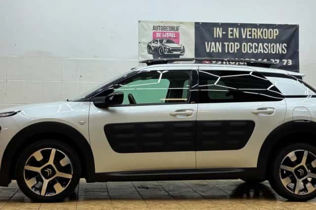 Citroën C4 Cactus (2016) thumbnail 2