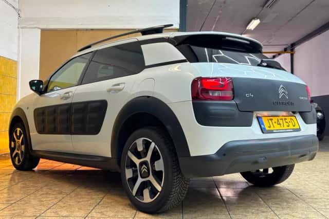 Citroën C4 Cactus (2016) thumbnail 3